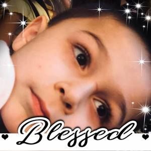 Meet your Posher, Madina